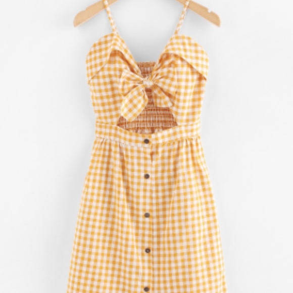Dresses & Skirts - Tie dress